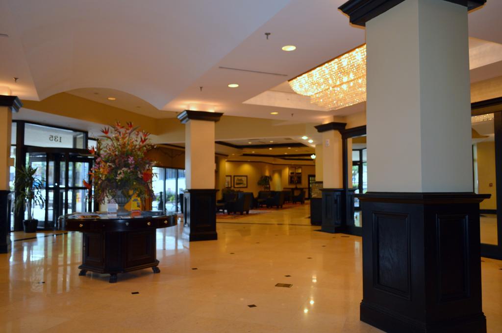Red Lion Hotel Highpoint Esterno foto